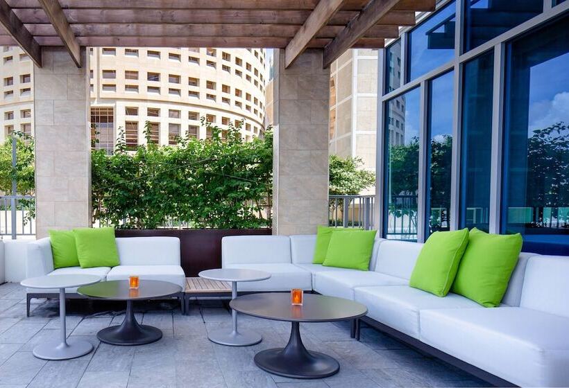 فندق Aloft Tampa Downtown