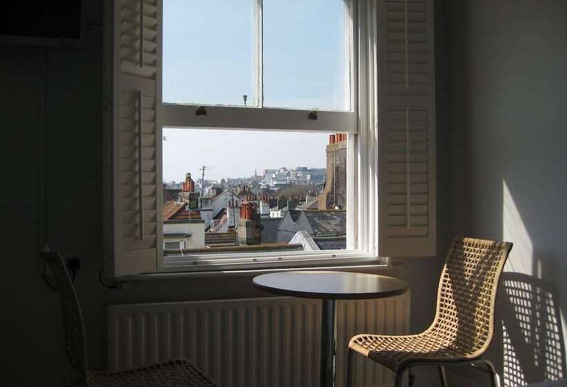 Aquarium Guest House