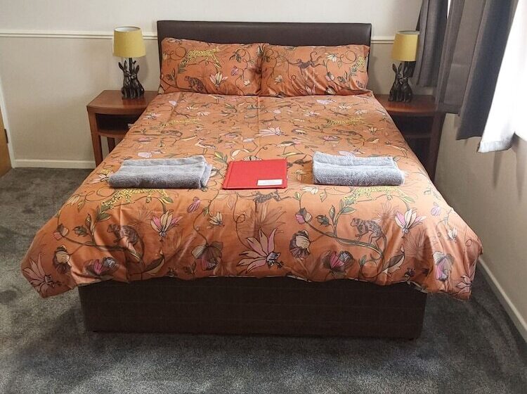 هتل Bianca Guesthouse