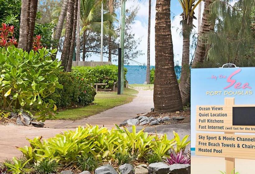 Fotos del hotel By The Sea Port Douglas:  11