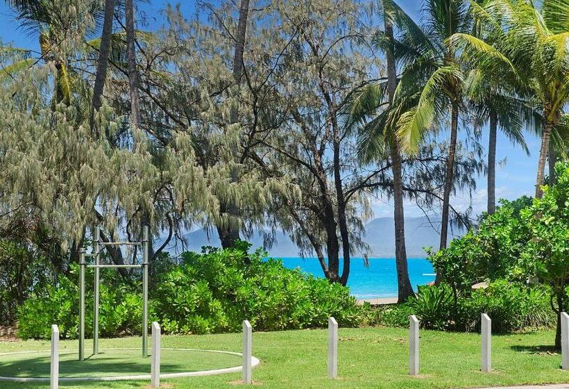 Fotos del hotel By The Sea Port Douglas:  5