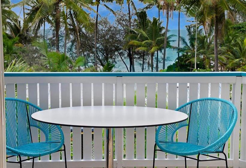 Fotos del hotel By The Sea Port Douglas:  4