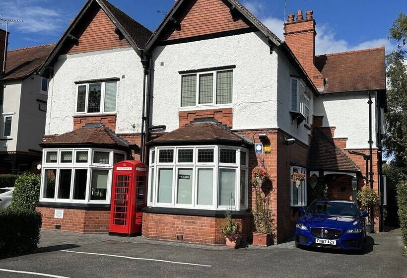 هتل Chester House Guest House