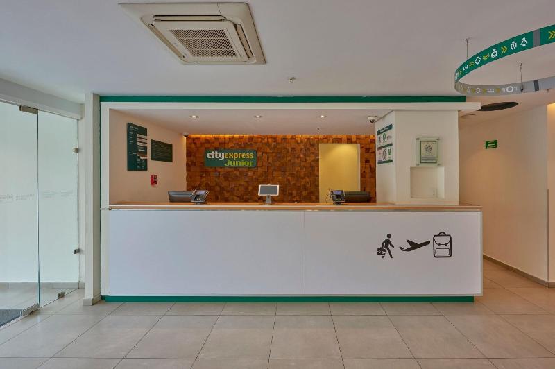 Fotos del hotel City Express Junior Puebla Finsa:  2