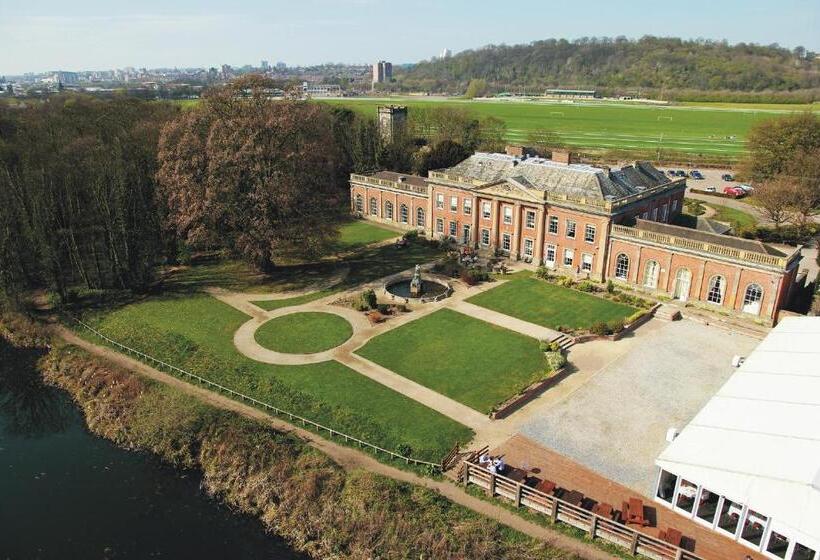هتل Colwick Hall