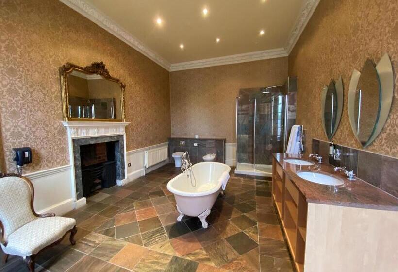 هتل Colwick Hall