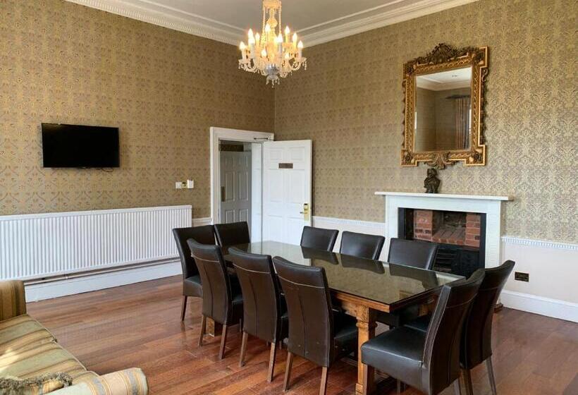 هتل Colwick Hall