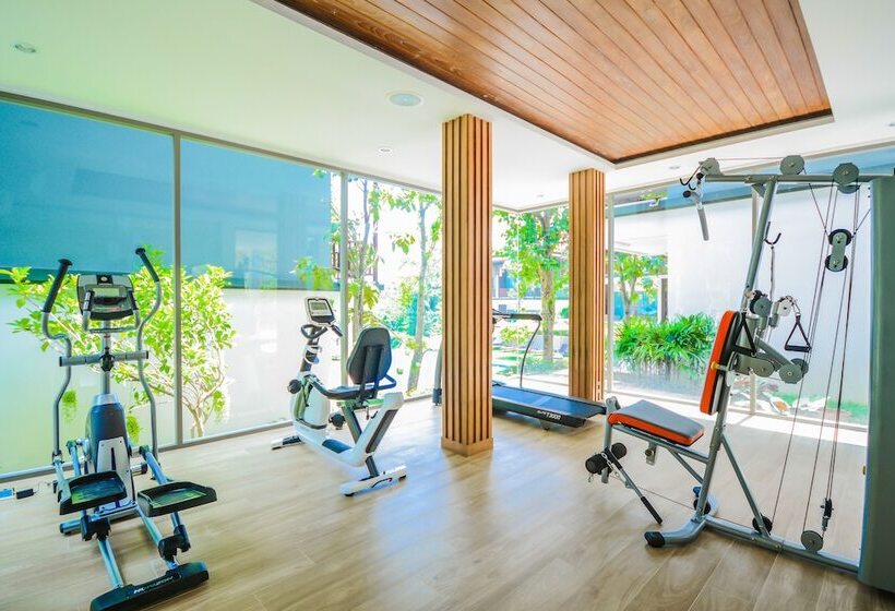 ホテル Crystal Wild Resort Panwa Phuket