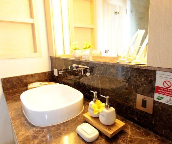 ホテル Crystal Wild Resort Panwa Phuket
