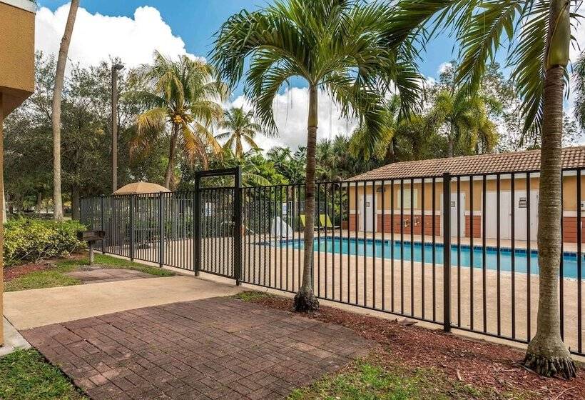 호텔 Extended Stay America Suites  Fort Lauderdale  Plantation