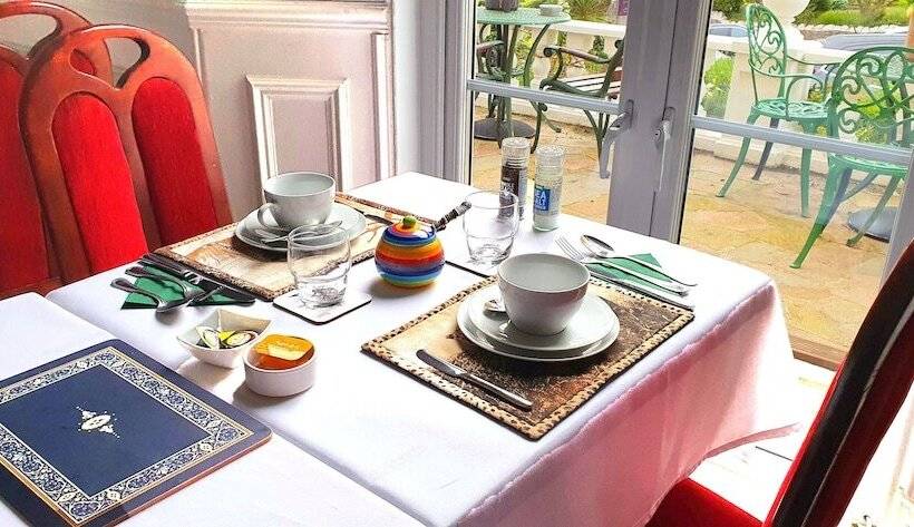 בית מלון כפרי Fleurie Guest House