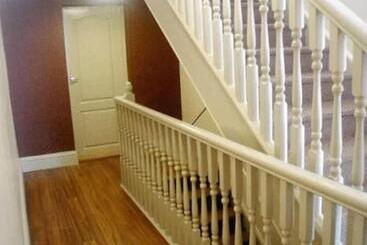 هتل Grand Pier Guest House