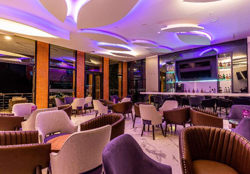 هتل Guadalajara Country Club By Hnf