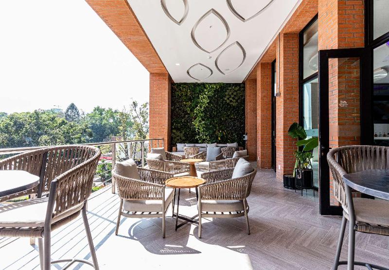 هتل Guadalajara Country Club By Hnf