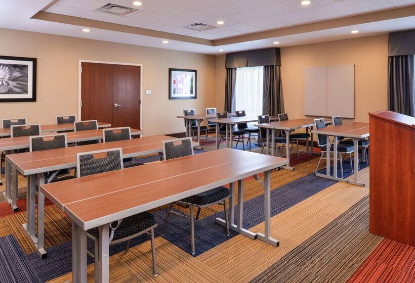 Отель Hampton Inn & Suites By Hilton Lonoke