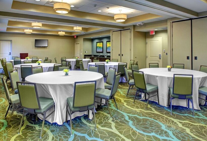 فندق Hampton Inn & Suites Coconut Creek