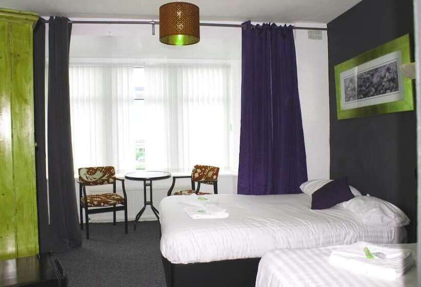 Henson Hotel Pleasure Beach