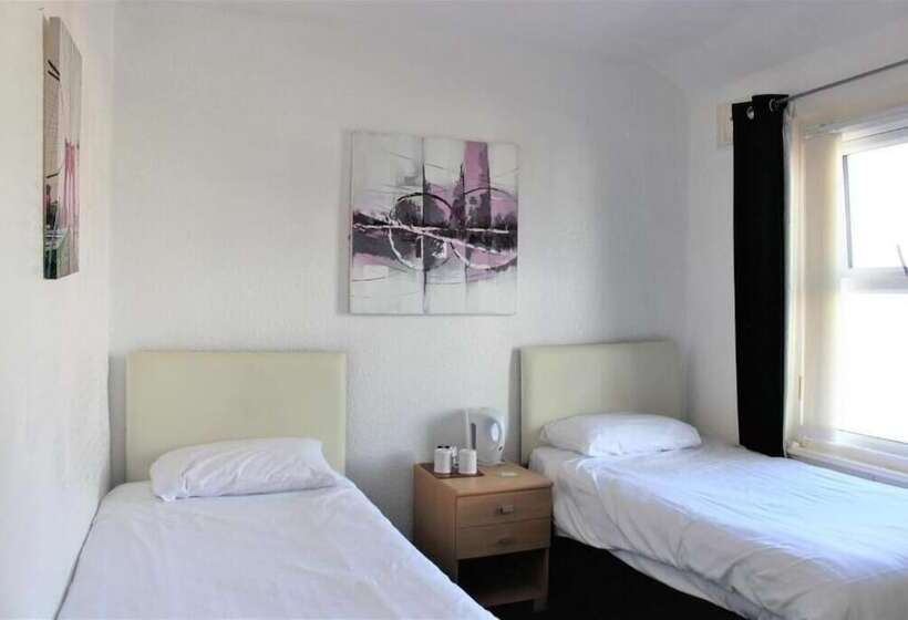 Henson Hotel Pleasure Beach