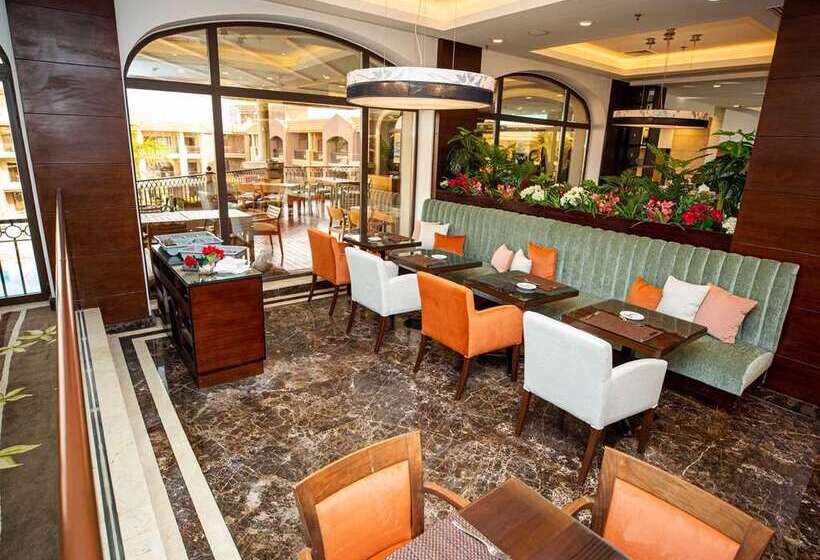 هتل Hilton Alexandria King S Ranch