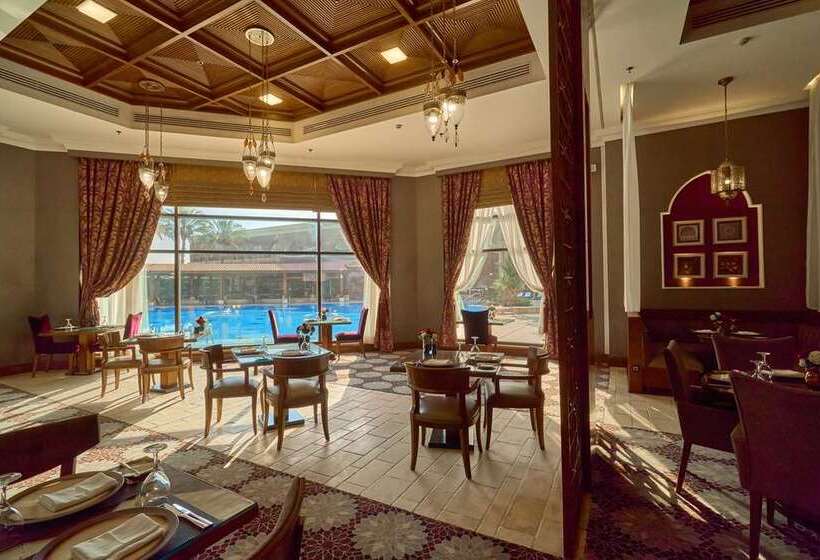 هتل Hilton Alexandria King S Ranch