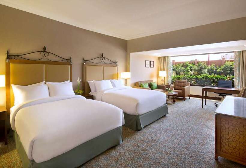 هتل Hilton Alexandria King S Ranch