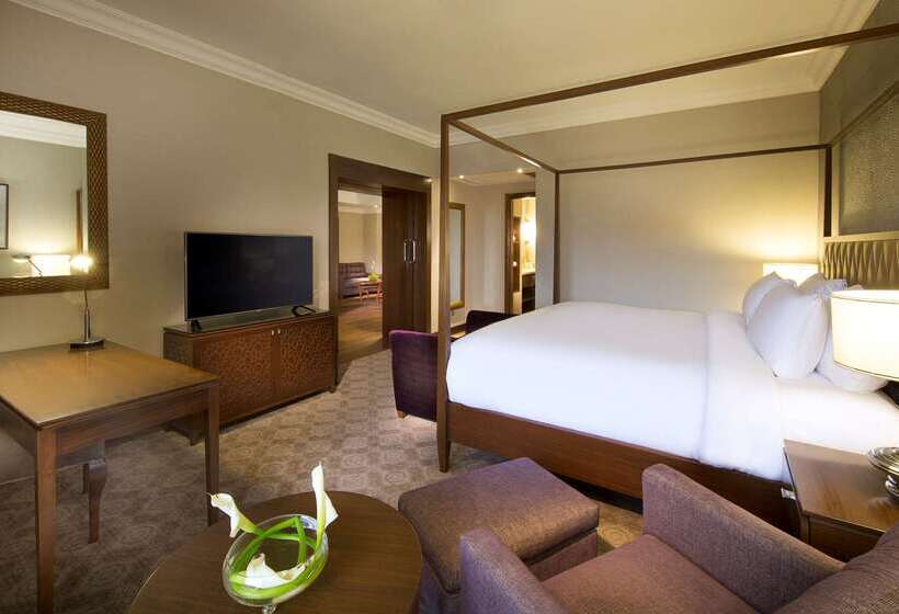 هتل Hilton Alexandria King S Ranch