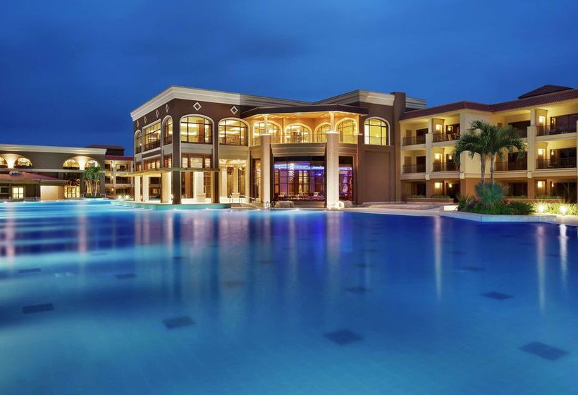 هتل Hilton Alexandria King S Ranch