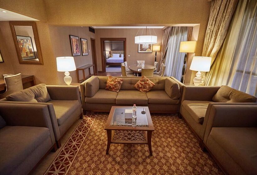 هتل Hilton Alexandria King S Ranch