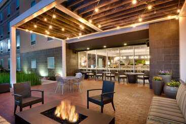 هتل Home2 Suites By Hilton Houston/katy