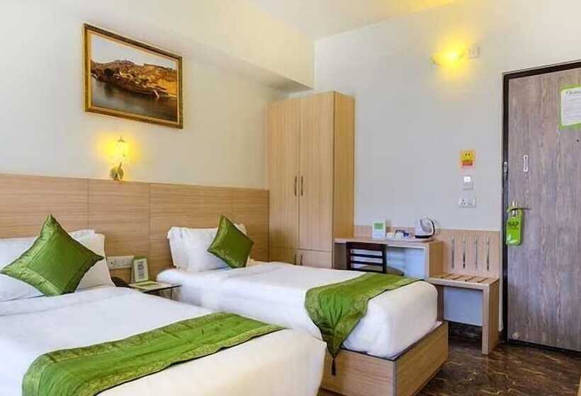 Fotos del hotel King Palace:  11