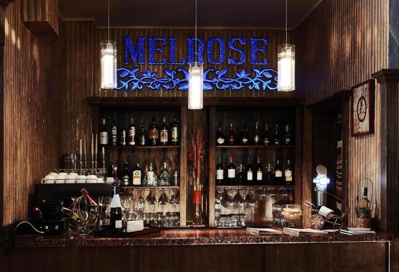 هتل Melrose