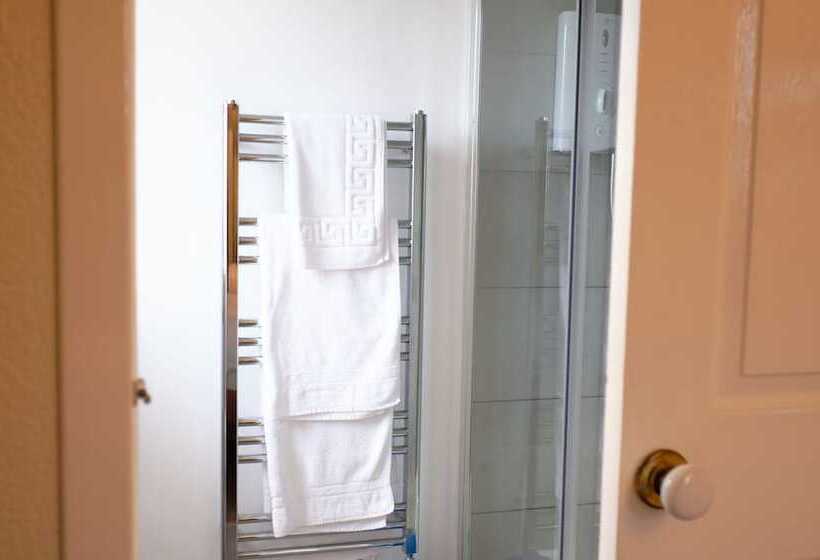 فندق Ravenswood Guest House