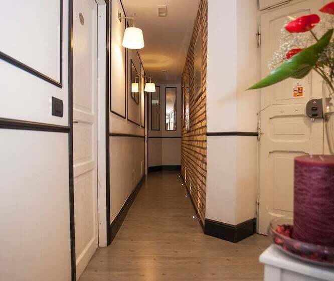 Fotos del hotel Royal Suite Du Vatican:  11