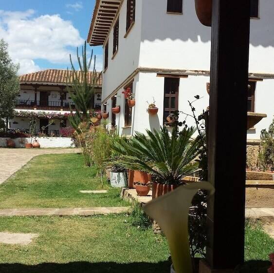 هتل Santa Viviana Villa De Leyva