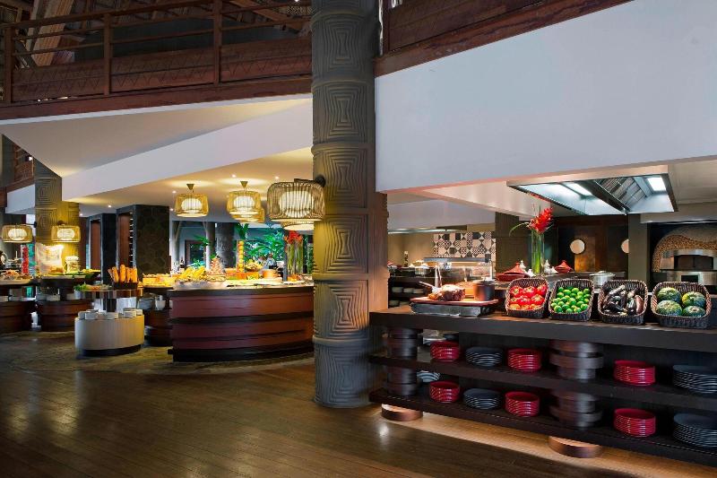 هتل Sheraton New Caledonia Deva Spa & Golf Resort