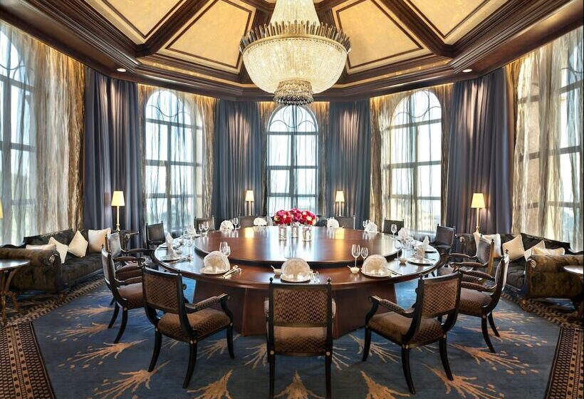 Fotos del hotel The Castle Hotel, A Luxury Collection Hotel, Dalian:  22