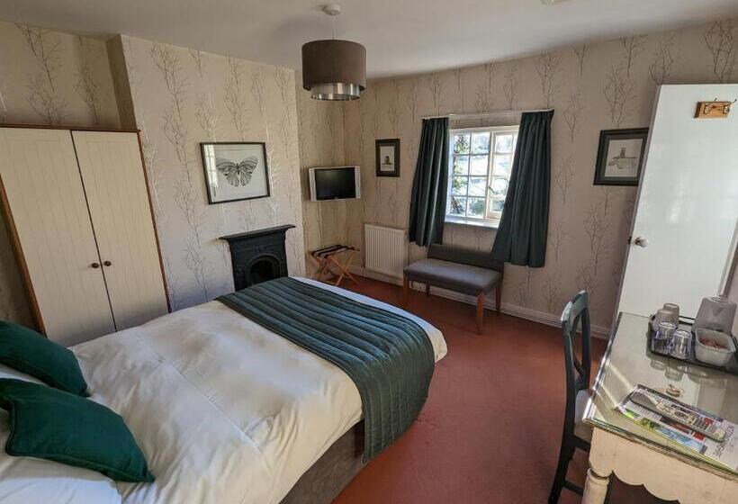 هتل The Cottage