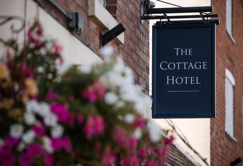 هتل The Cottage