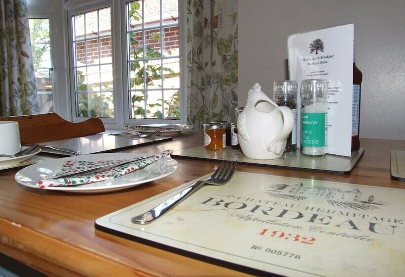 Fotos del hotel The Oak B&b:  9