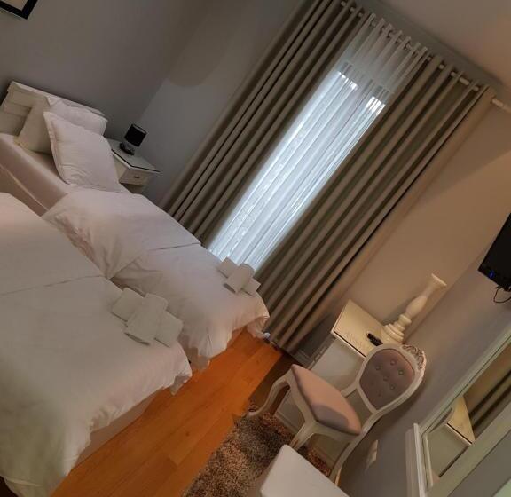 هتل Univers Resort