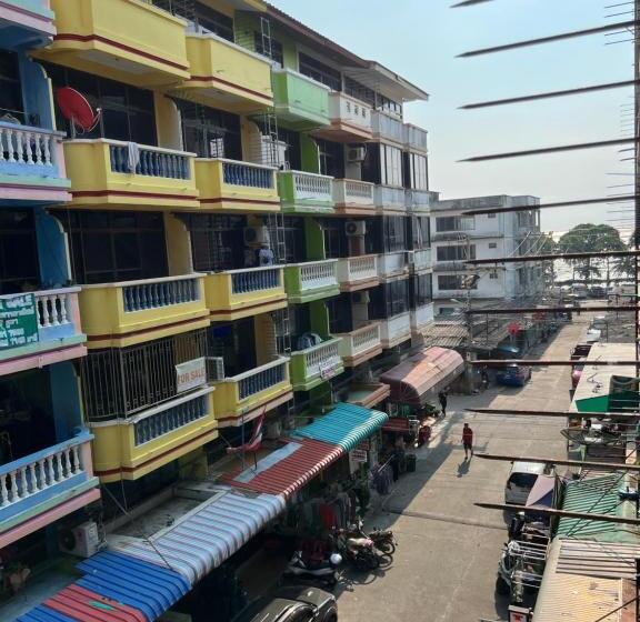 پانسیون Yuri Guesthouse