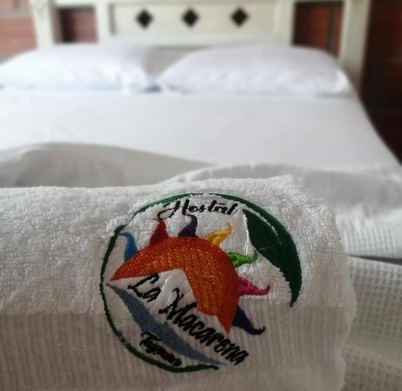 پانسیون Hostal La Macarena