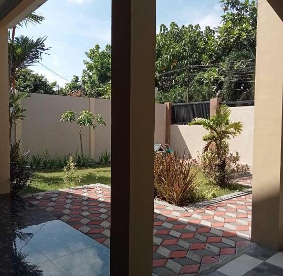 هتل Express O 91708 Rumah Sriwijaya 12a Syariah