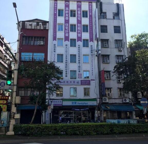 Meworld Hotel   Songshan