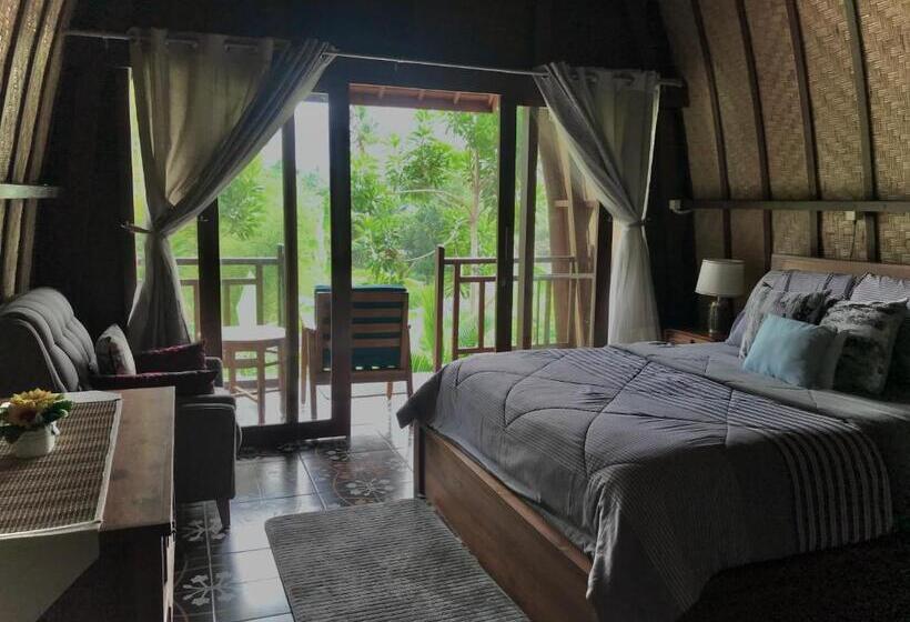 펜션 The Green Ujung Villa