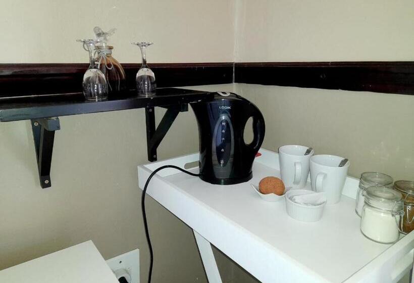 ペンション Weaver S Nest Country Inn