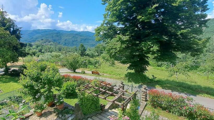 مبيت وإفطار Canapali