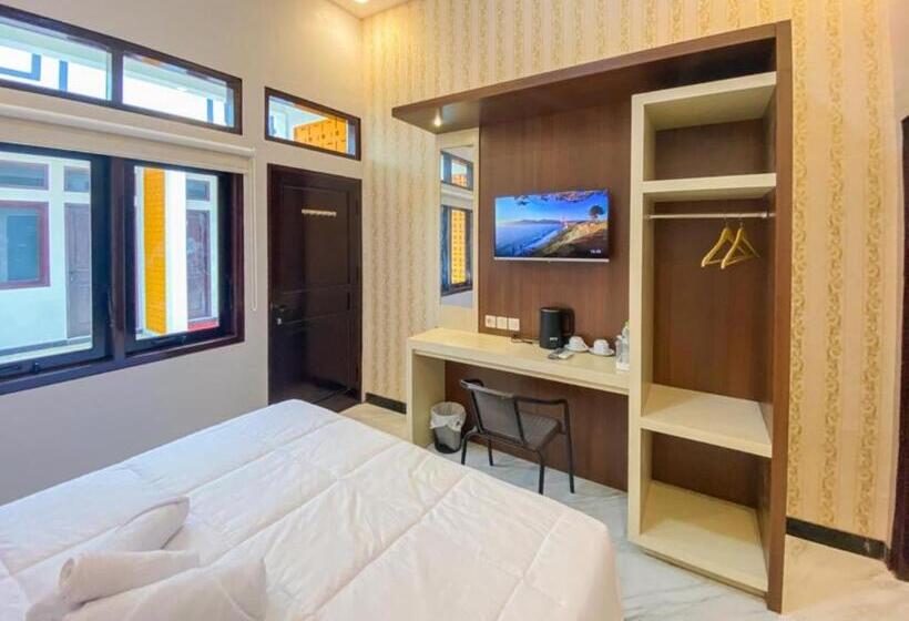 هتل Reddoorz Plus At Orange Diponogoro Palangkaraya