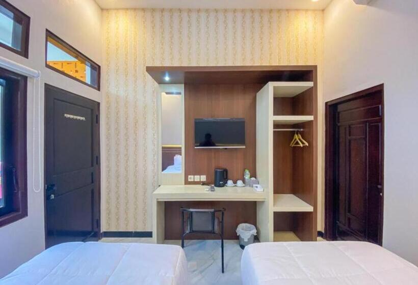 هتل Reddoorz Plus At Orange Diponogoro Palangkaraya