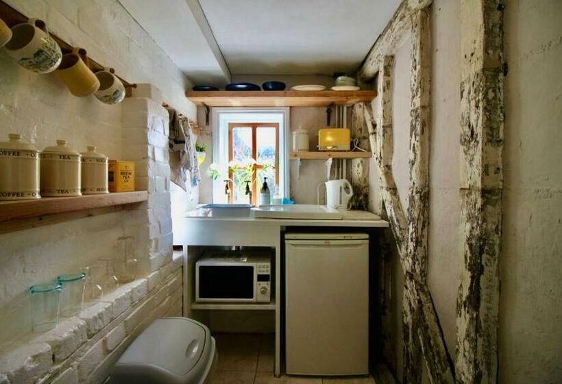 Пансион The Cottage At Barkwith House